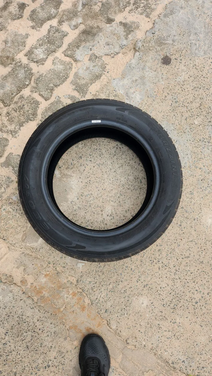 4 Pneus 185/60R15 MAZZINI