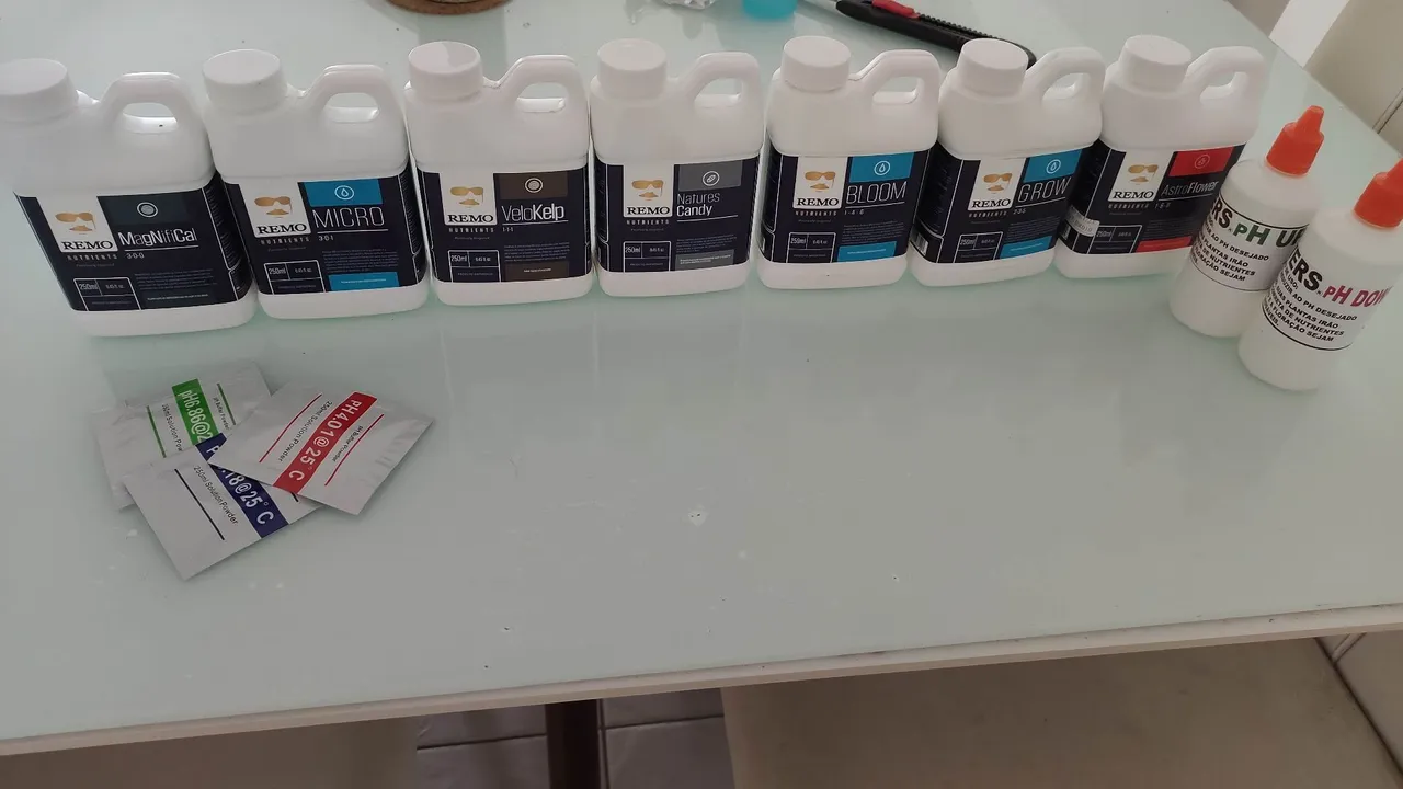 Kit de Nutrientes Remo para Cultivo Hidropônico
