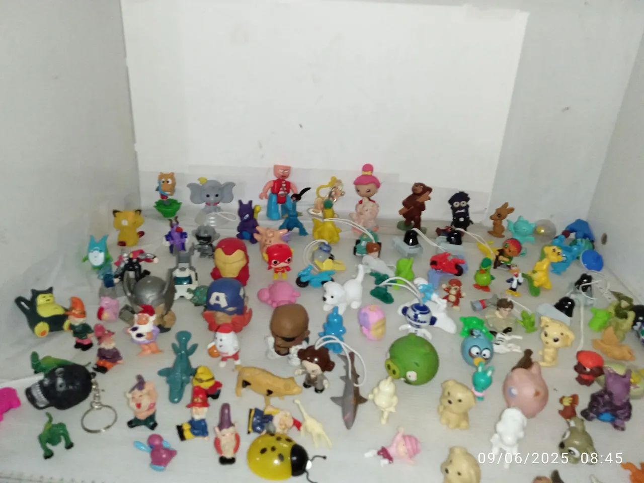 Coleção de Miniaturas Diversas quit com 110 peças  - Foto 4
