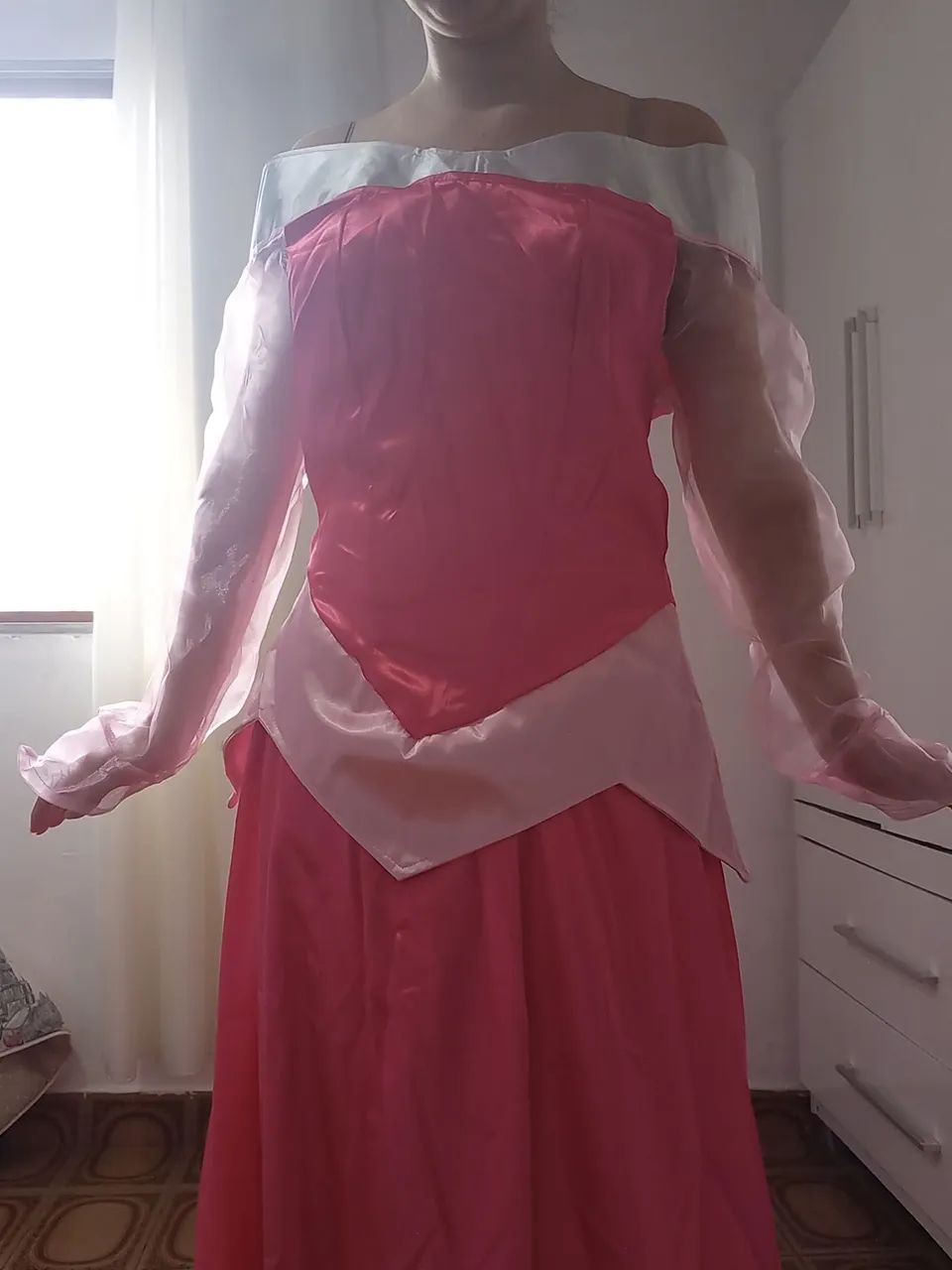 Cosplay Bela Adormecida com Peruca - Foto 5