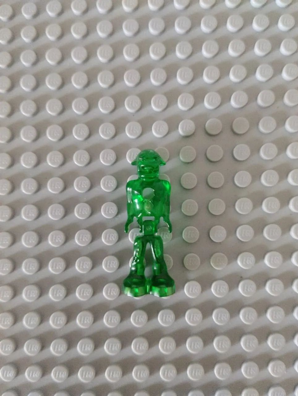 Lego Mars mission alien minifigures