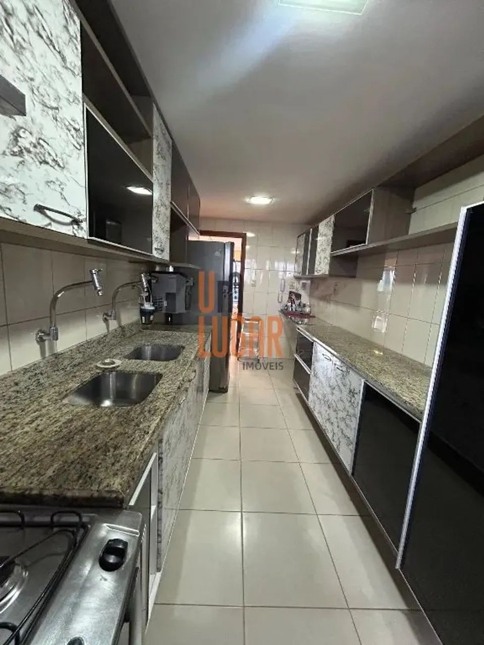 Um Lugar Imóveis Vende / Aluga Apartamento com 3 Suítes no Edifício Village Moon, Umarizal - Foto 13
