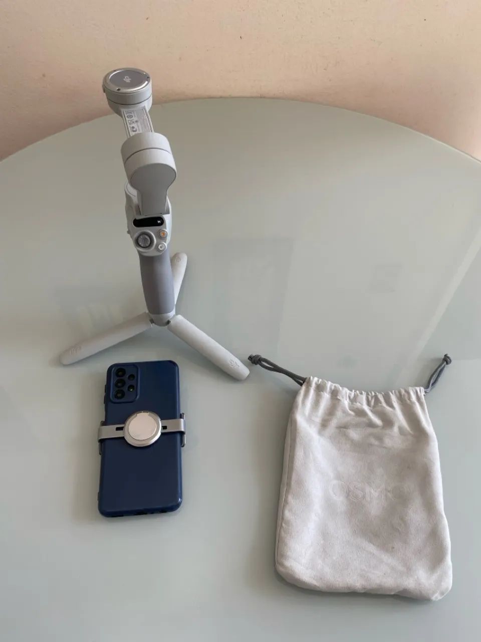 Estabilizador DJI OSMO com Tripé e Bolsa - Foto 2