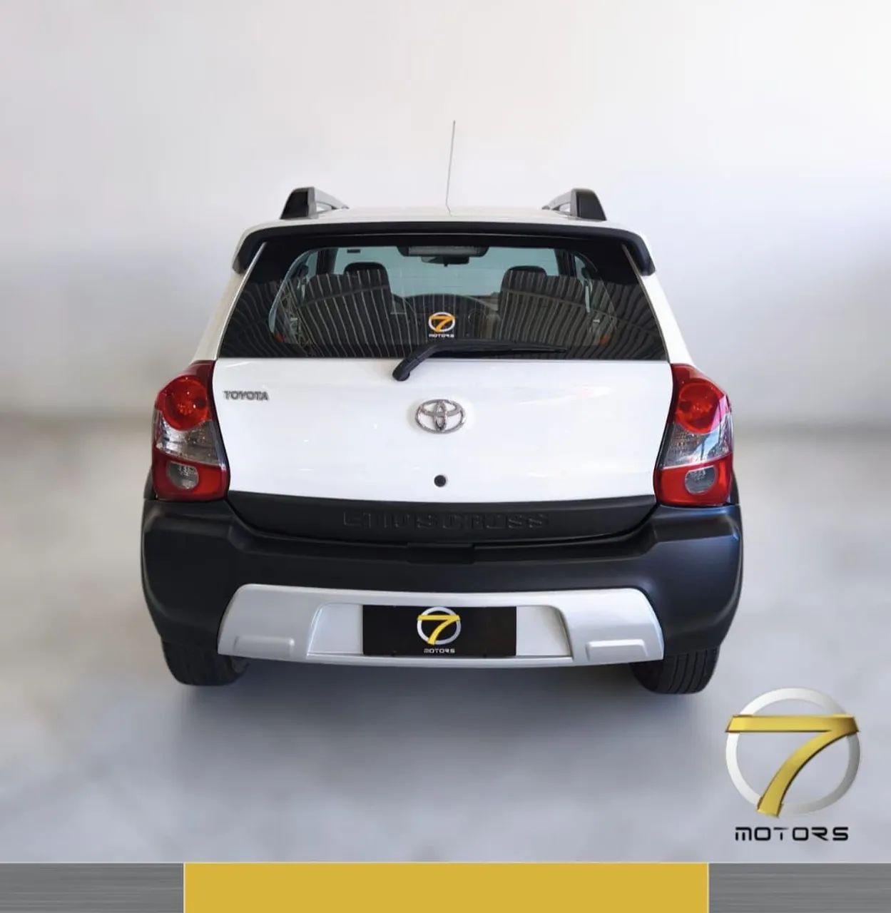 Etios Cross 1.5 2014 - Foto 5