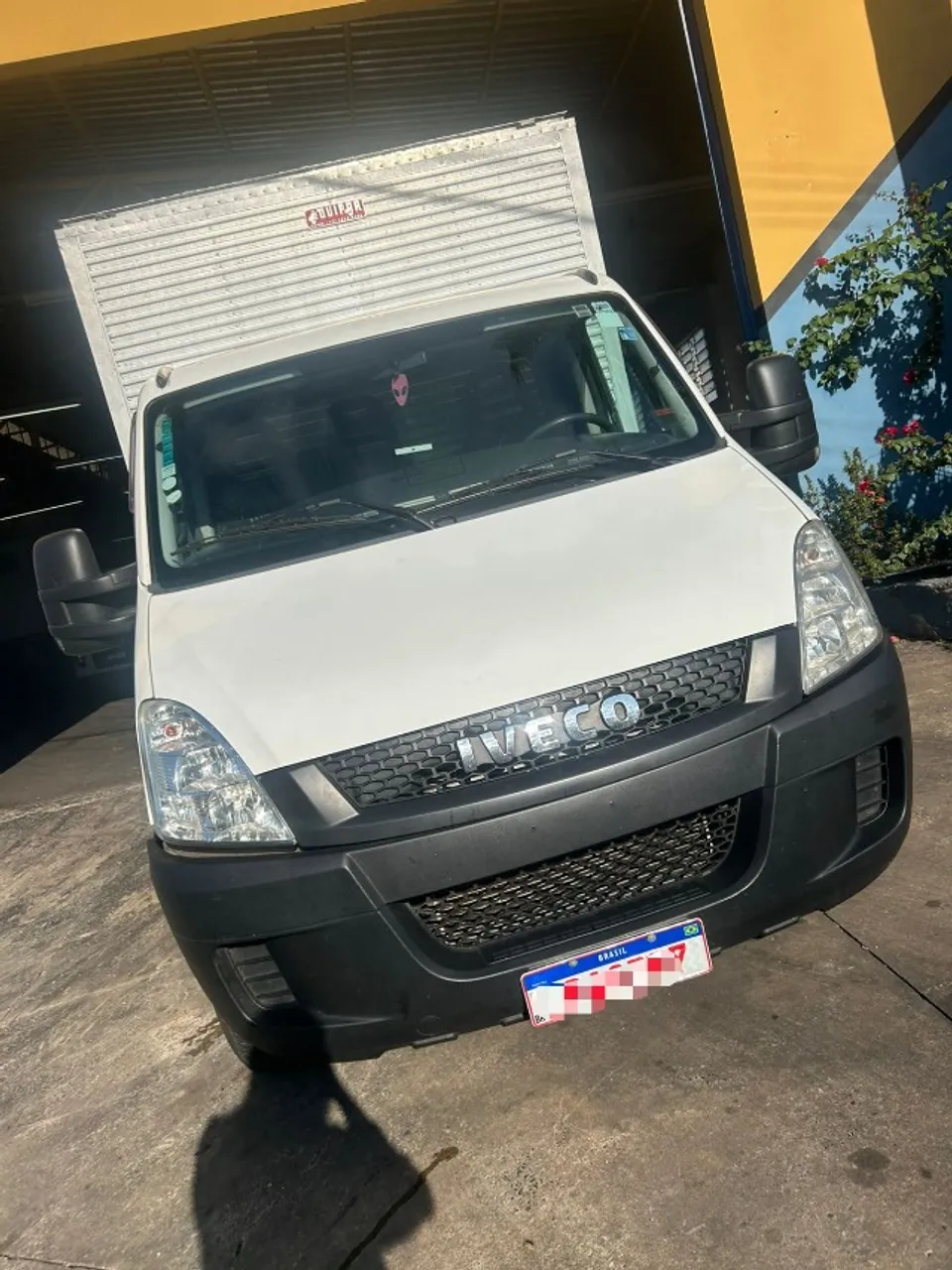 IVECO DAILY 2018 COM BAU COMPLETA