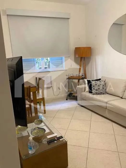 Imóvel para venda possui 32 metros quadrados com 1 quarto em Leme - Rio de Janeiro - RJ - Foto 4