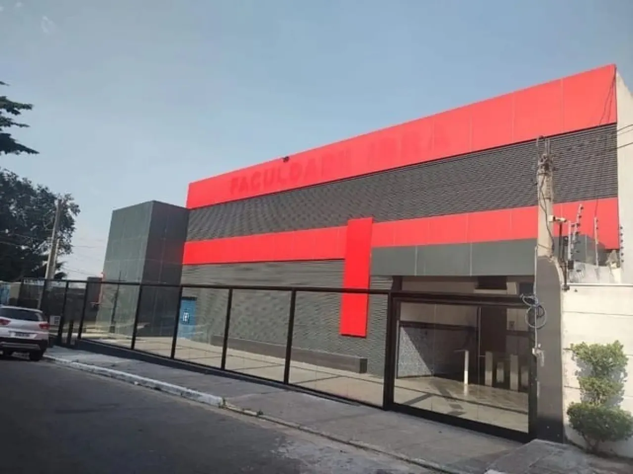 Prédio para alugar, 2618 m² - São Miguel - São Paulo/SP