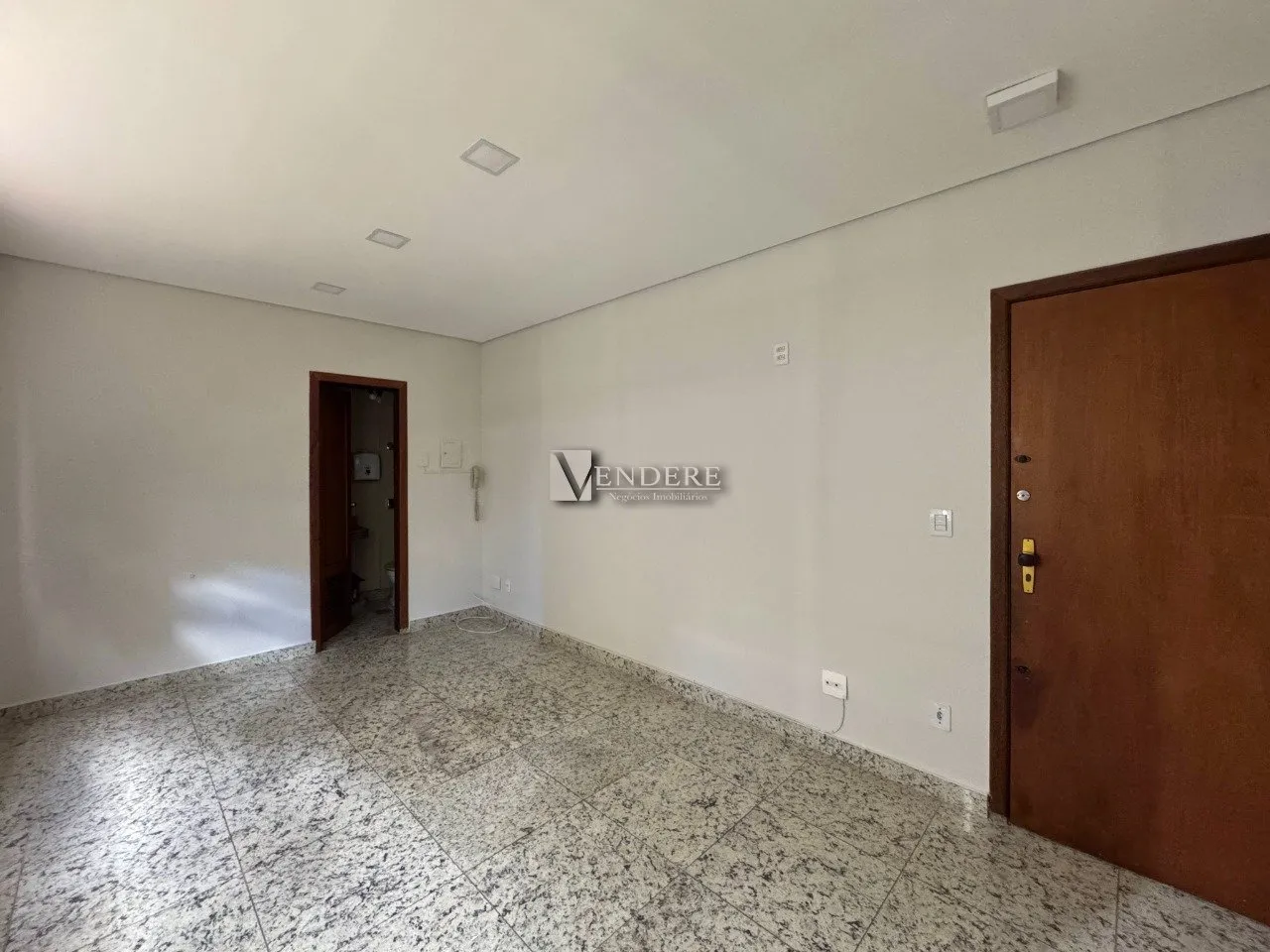 Sala comercial para locação no Santo Agostinho