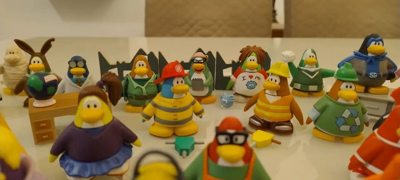 Coleção de Pinguins Club Penguin - Foto 4