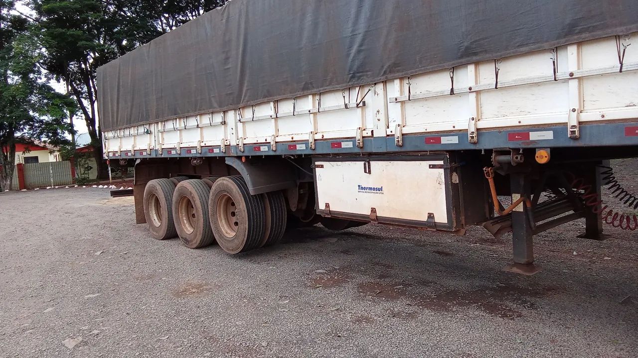 Caminhão - Diesel - 1977 - Foto 2