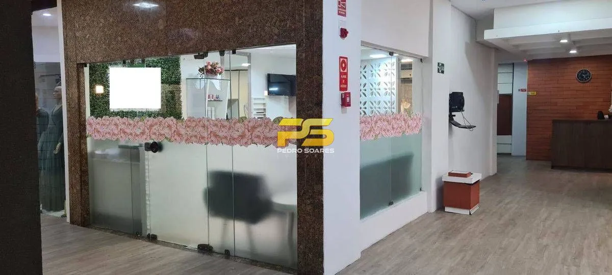 Sala à Venda no empresarial Via Mar shopping, Manaíra - João Pessoa