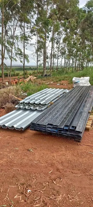 Ferragens para construção - Ferro e Aço - Metalon - U Enrijecido - Telha Metálica