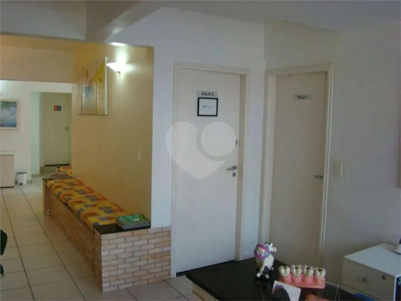 Sala comercial, Vila Madalena, 76 mts, mercado, hospitais