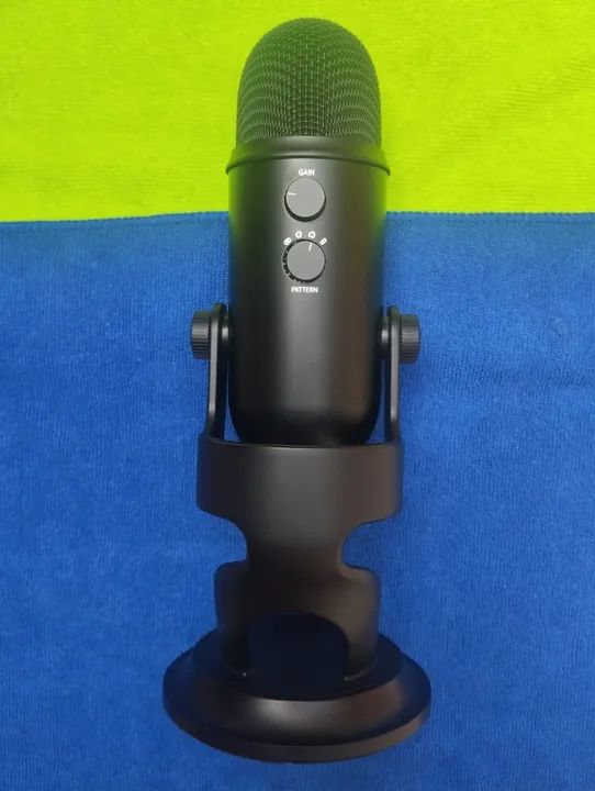 Microfone Condensador Blue Yeti Usb Cor Preto - Foto 2