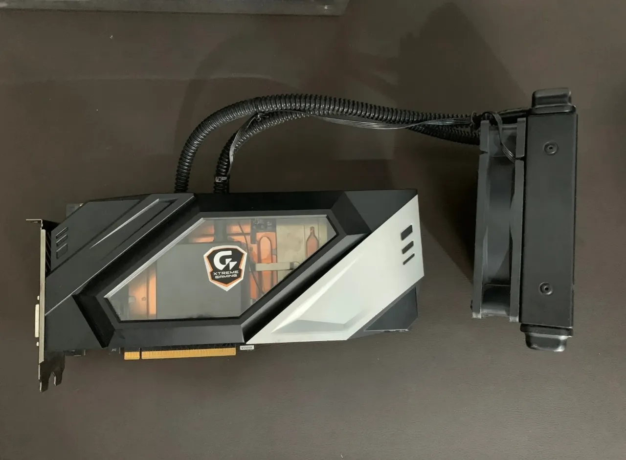 Placa de Vídeo Gigabyte Xtreme Gaming com Water Cooler