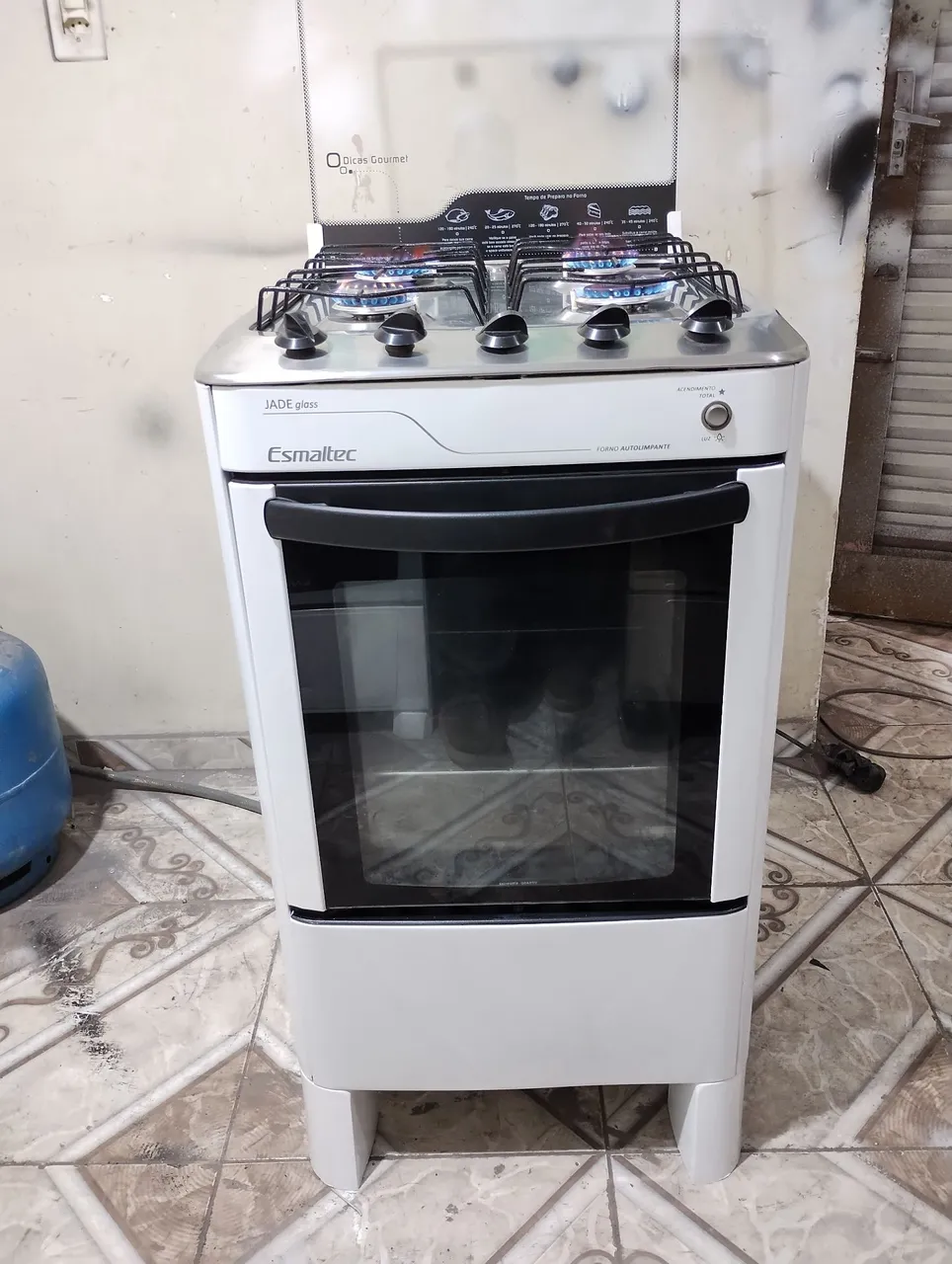 Fogão Esmaltec Jade 4 bocas automático seminovo