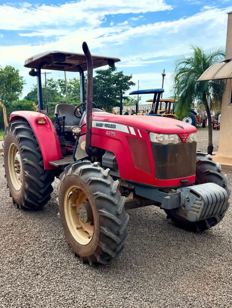Trator Massey Ferguson 4275