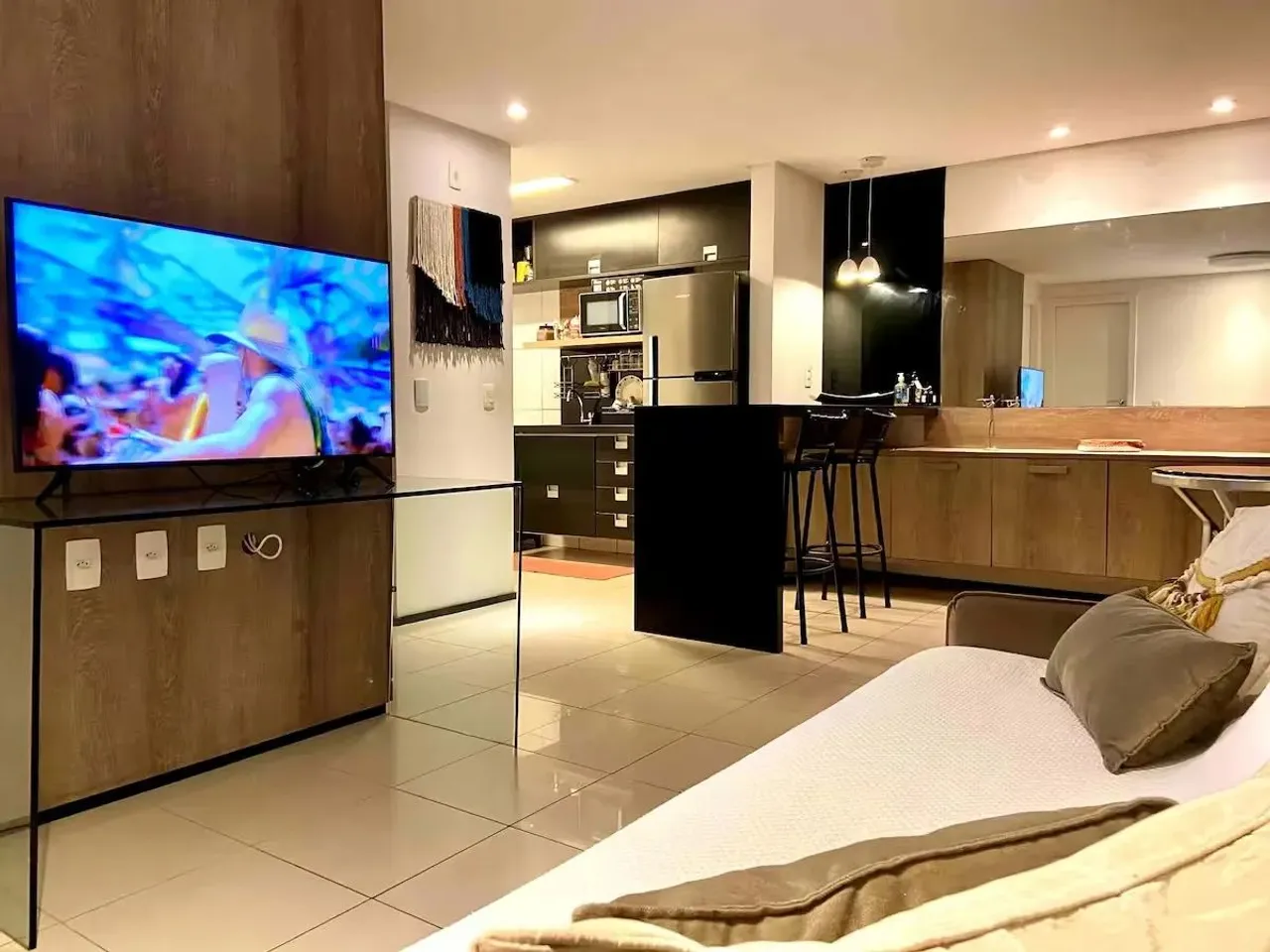 Apartamento (Padrão), com 2 quartos e 2 banheiros à Venda, 67 m² em Curitiba/PR
