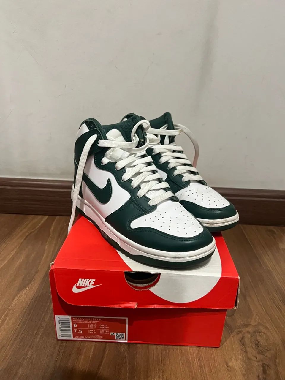 Nike Dunk High Retro - Verde e Branco - Foto 3