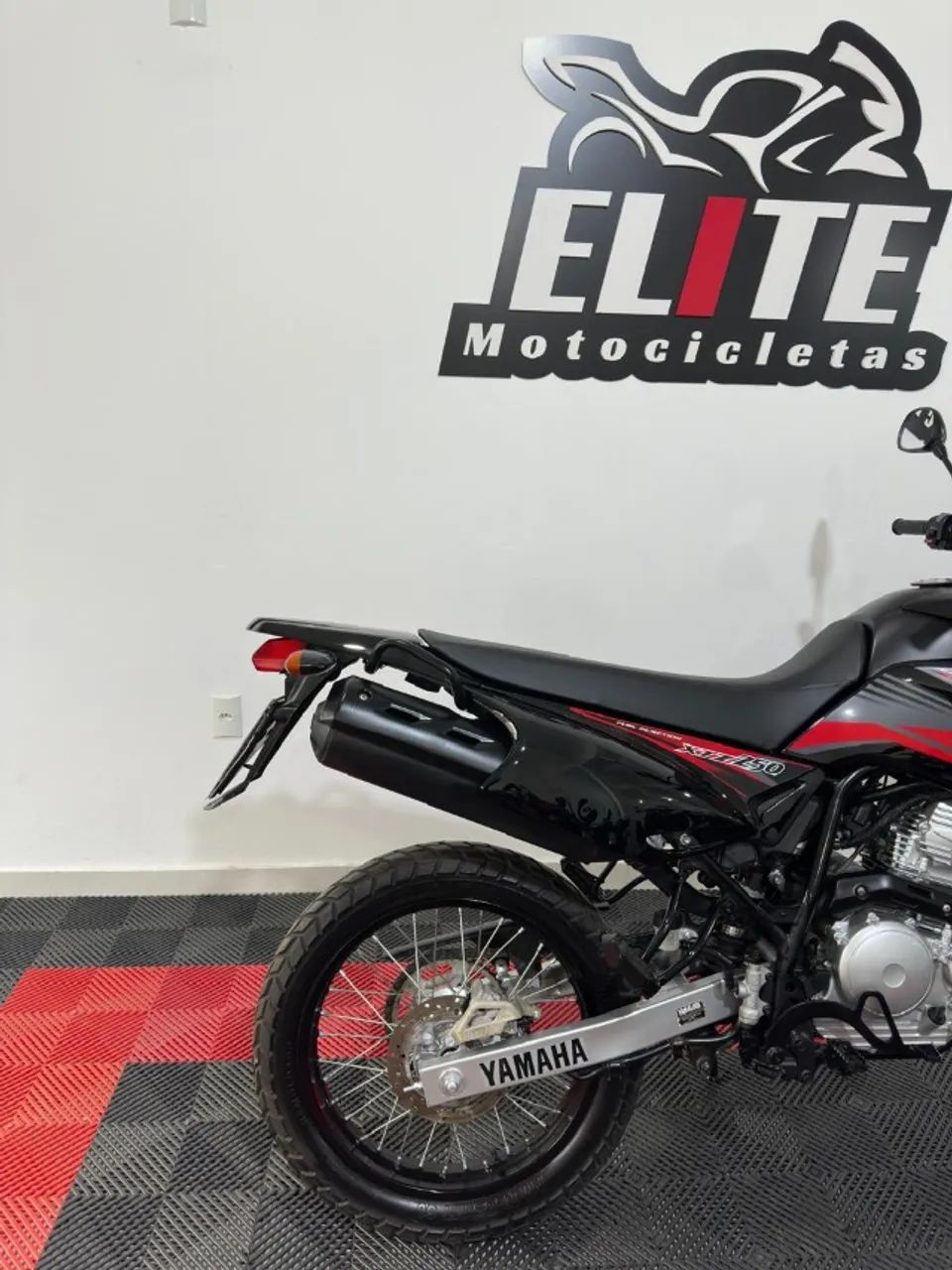 XTZ 250 Lander 2013 Preta  - Foto 2