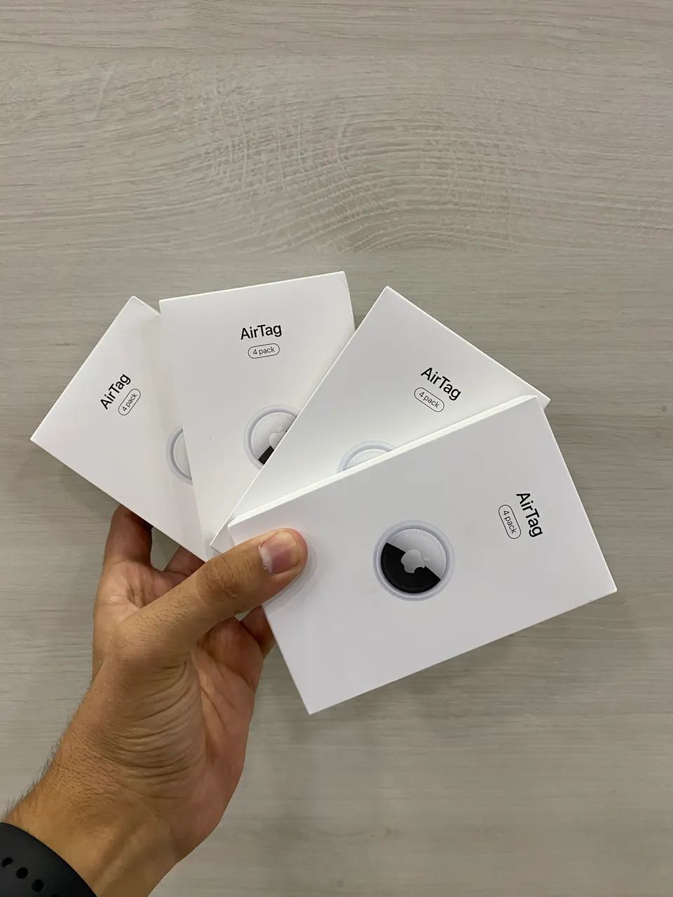 Apple AirTags Pack com 4 Lacrada - Acessórios de Celular - Setor