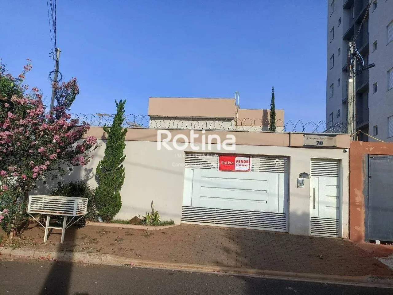 Apartamento para alugar, 2 quartos, Portal do Vale - Uberlândia/MG - Rotina Imobiliária