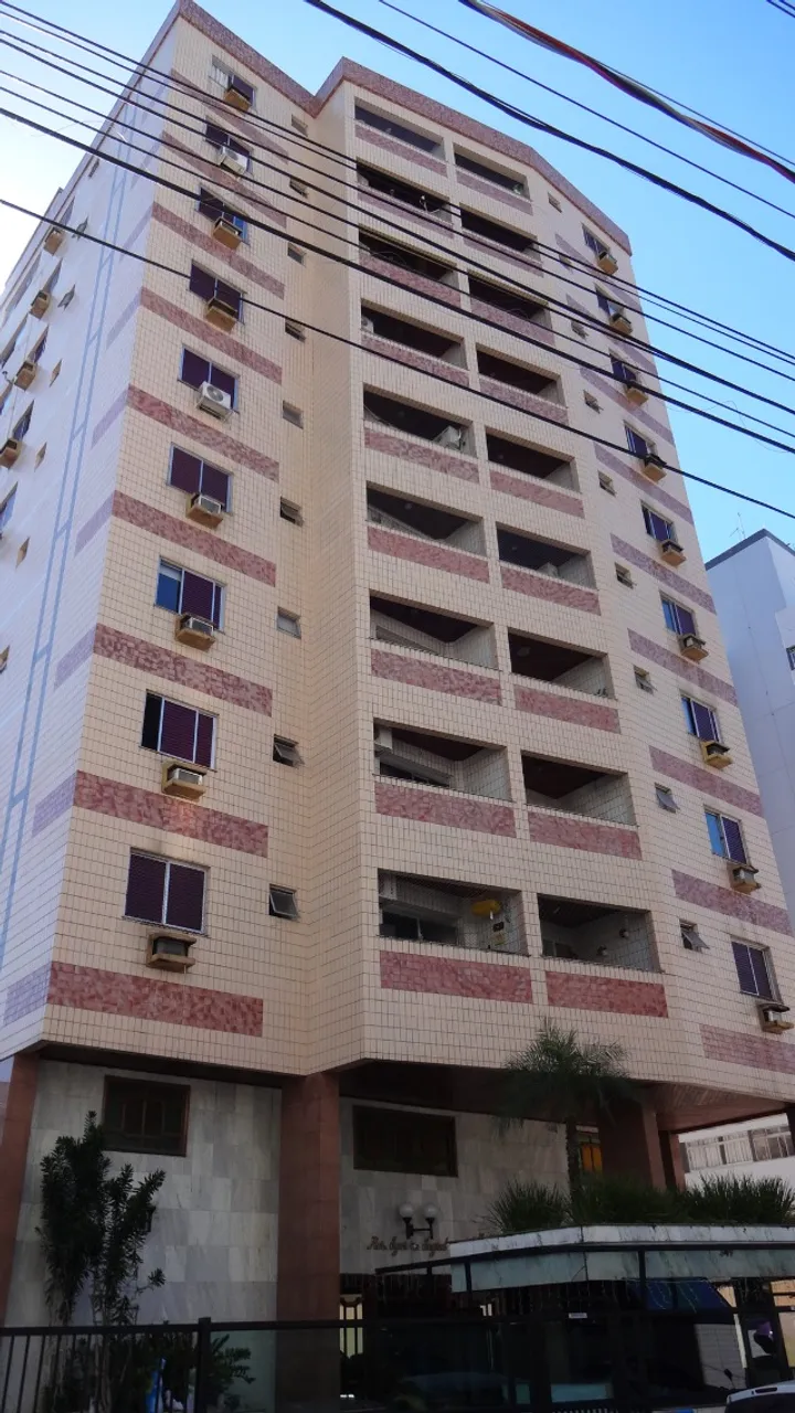 1 Dormitório - Ótima localização.