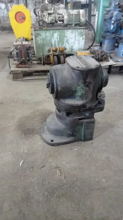 Cabeçote Universal Fresadora-Marca Cincinnati, coneISO50 Usado - Foto 5