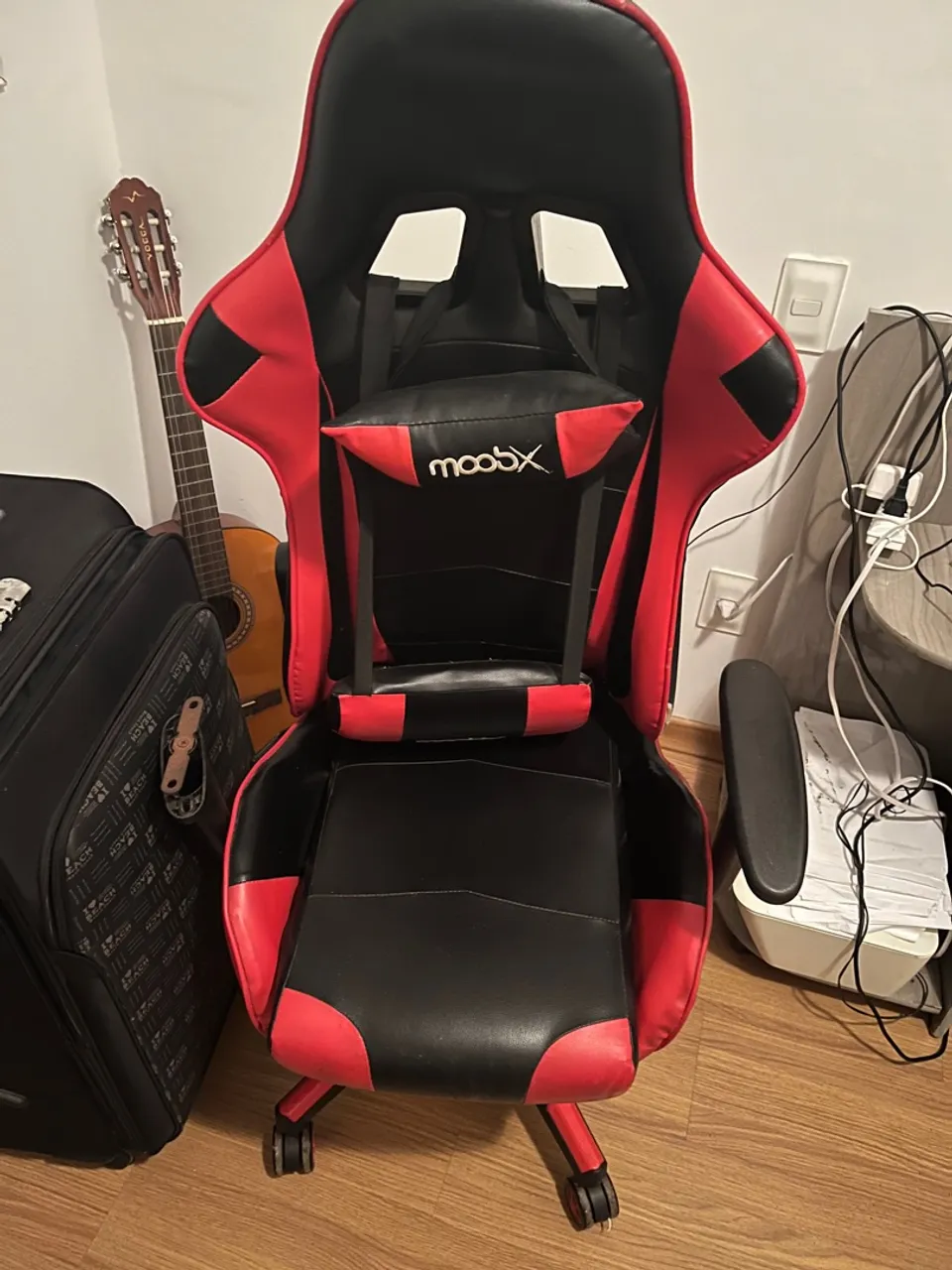 Cadeira gamer quebrada