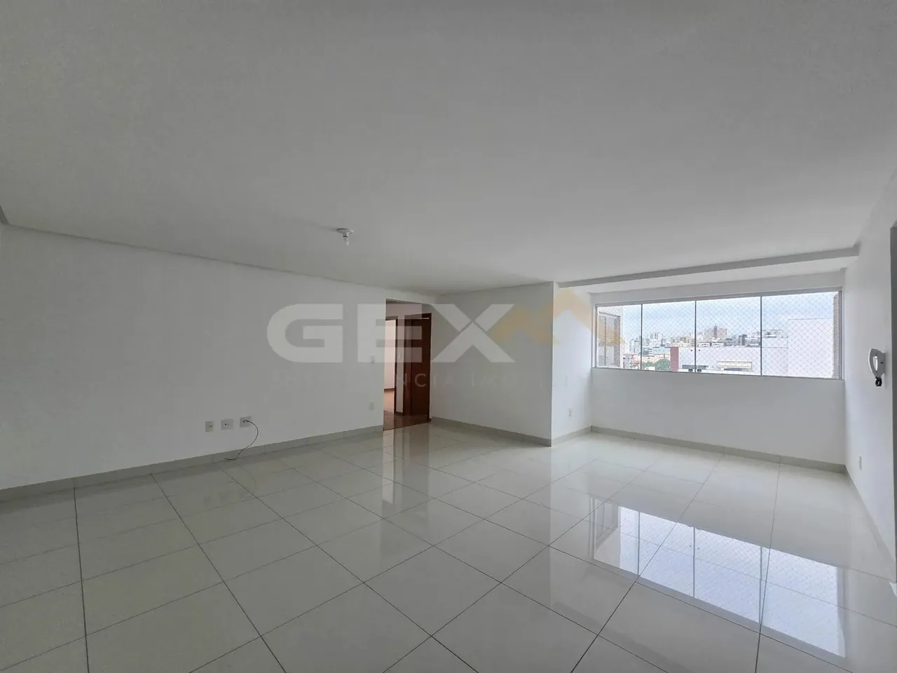 Apartamento à venda no bairro Sidil, 3 quartos sendo 1 suíte.
