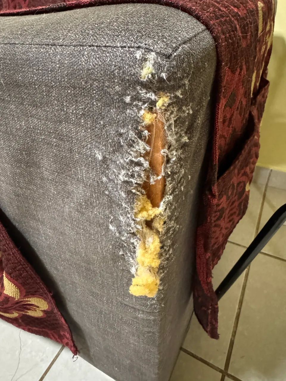 2 SOFÁS 2 e 3 Lugares - Foto 3