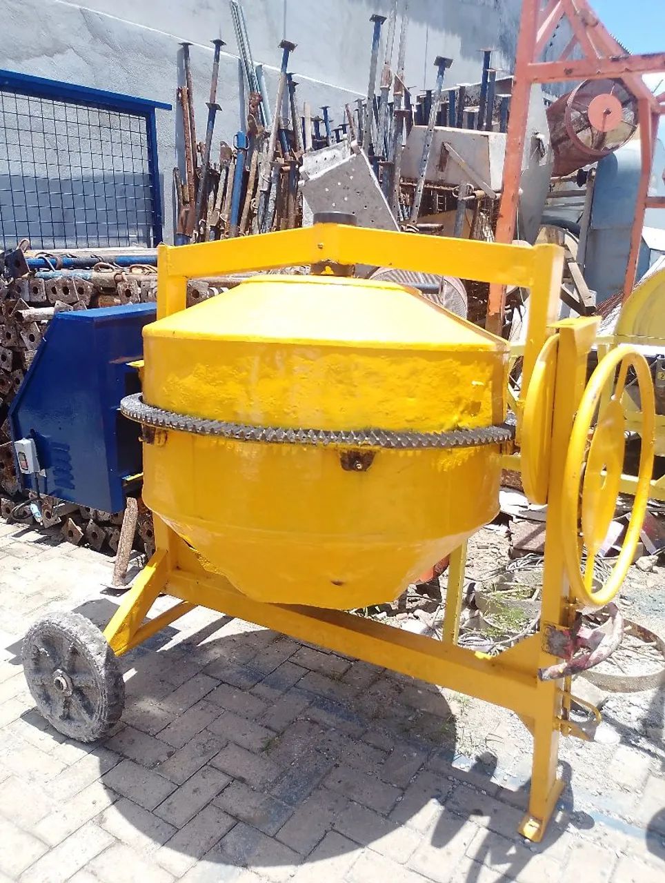 Betoneira Usada em Ótimo Estado - Foto 5