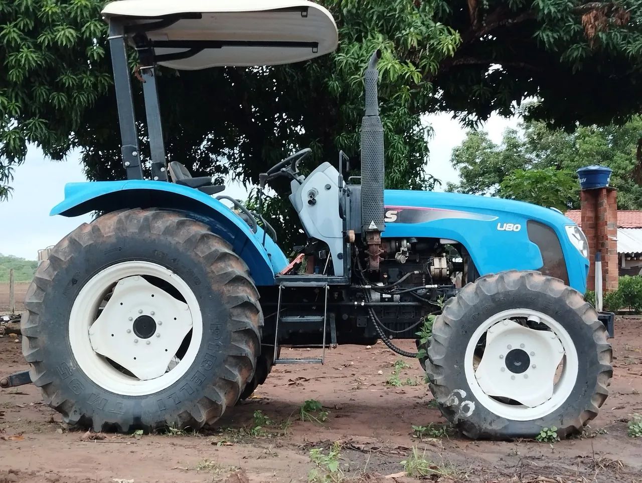 Trator LS 80 ano 2020 com 850 horas