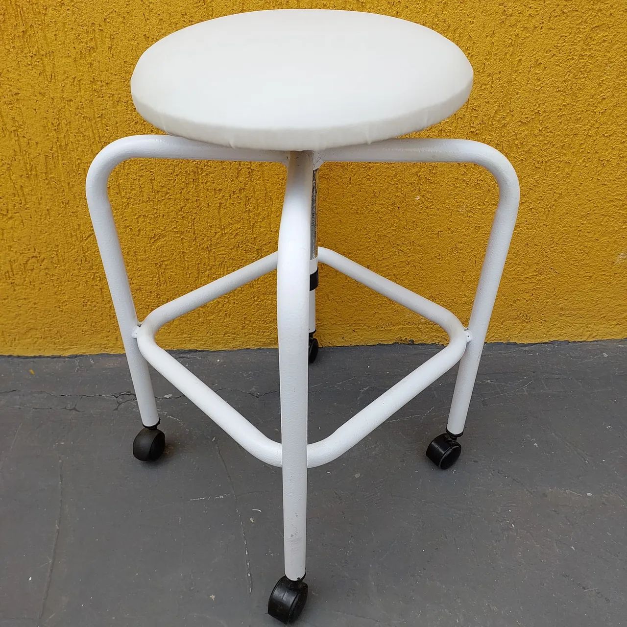 Banqueta giratória  - Foto 2