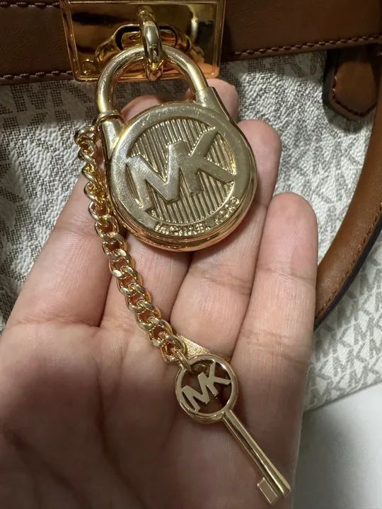 Bolsa Michael Kors, 100% original, diretamente dos ? - Foto 3