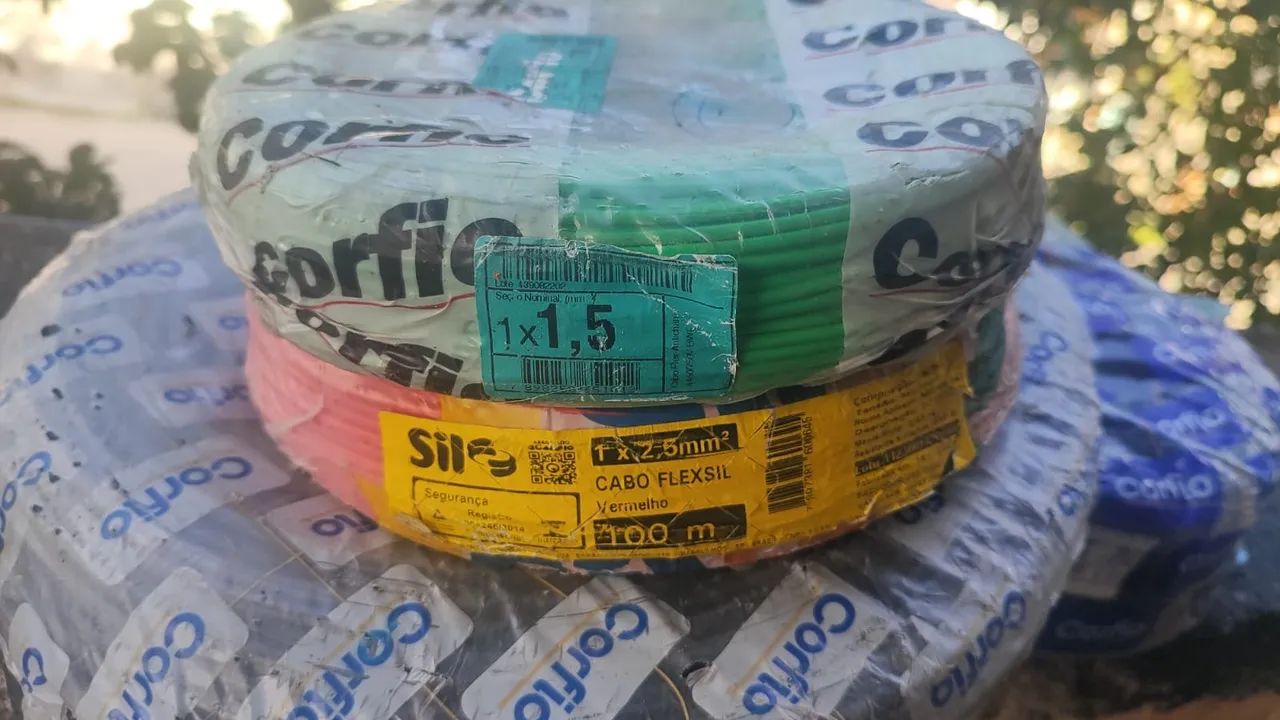 Vendo rolos de fio lacrados total de 5 rolos  - Foto 3
