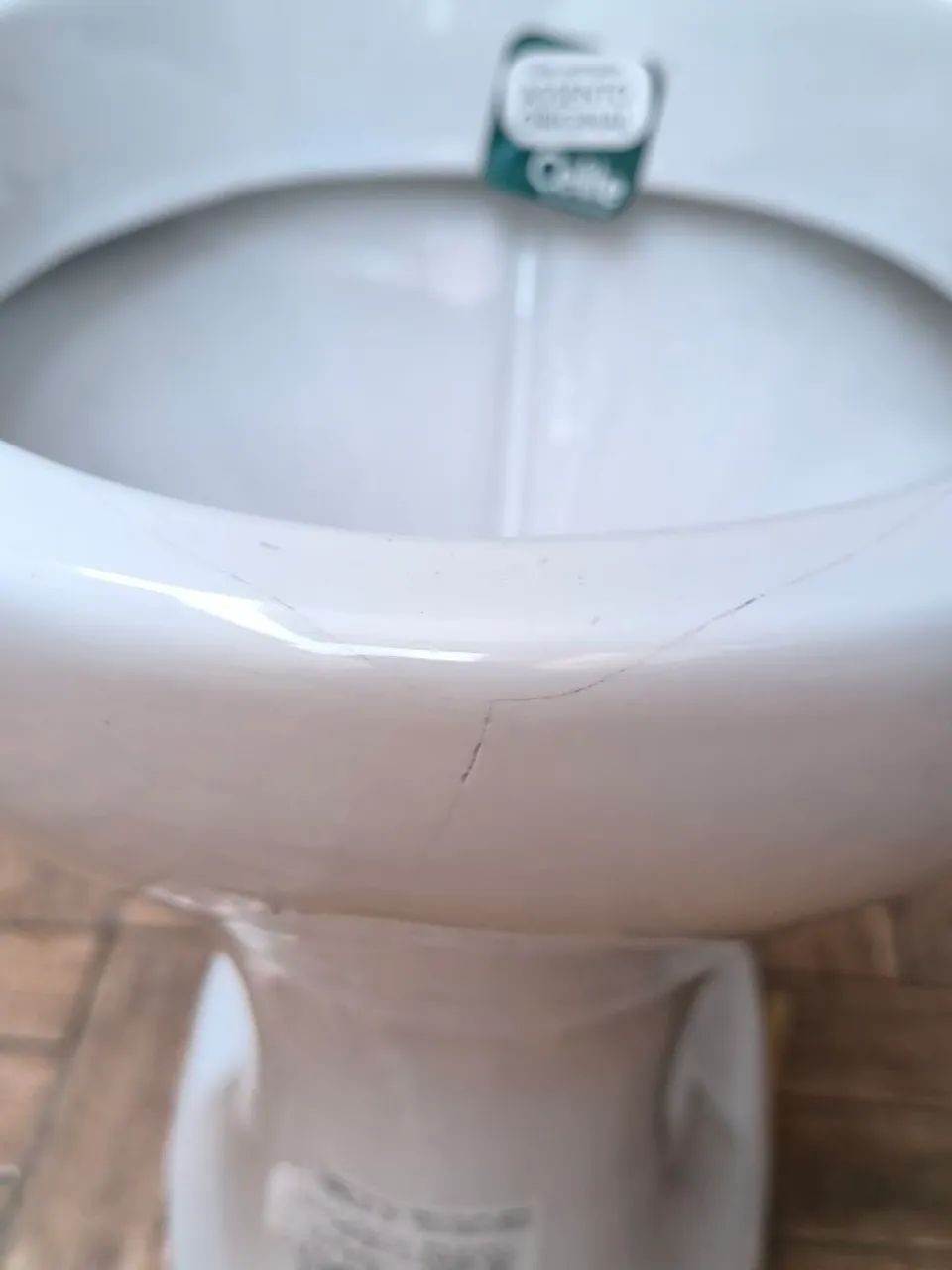 Toilet Bowl for Close-Coupled Cistern Cellite65071618780803124