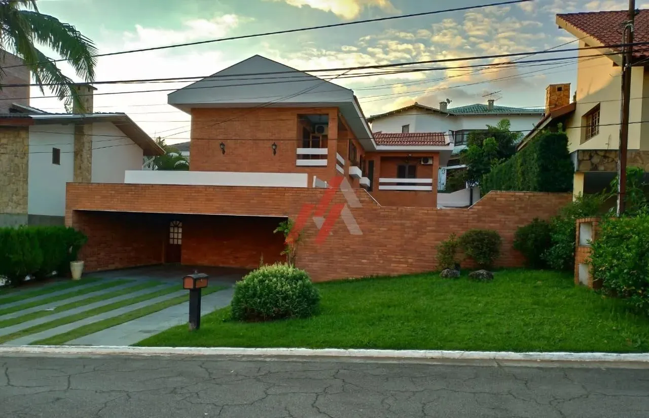 Casa para locação em Santana de Parnaíba-SP, no bairro Alphaville. Residencial Alphaville