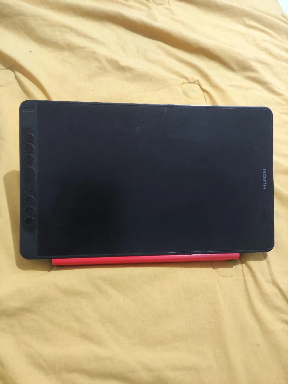 Mesa Digitalizadora Huion Kamvas 13