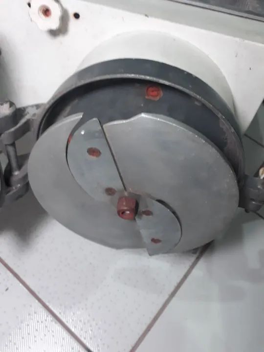 Ralador e Fatiador de Côco e Queijo