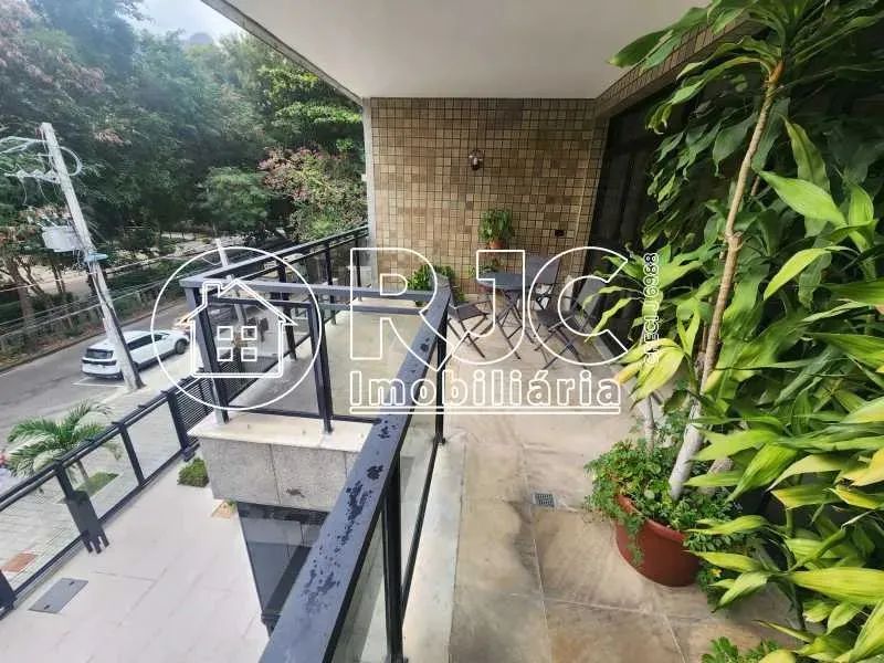 Imóvel para venda possui 206 metros quadrados com 3 quartos em Barra da Tijuca - Rio de Ja - Foto 3