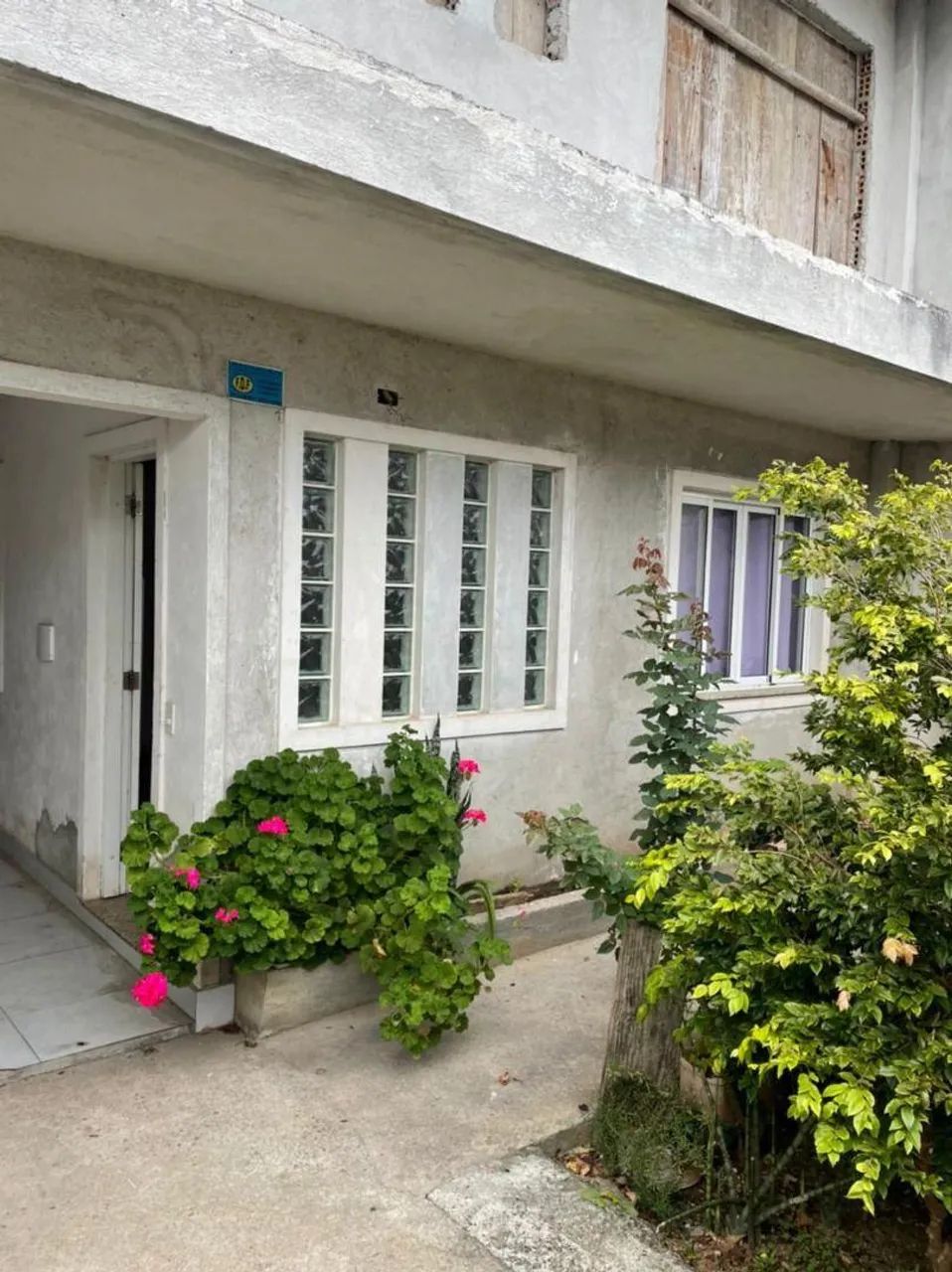 Sobrado à venda, SÍTIO CERCADO , CURITIBA - PR