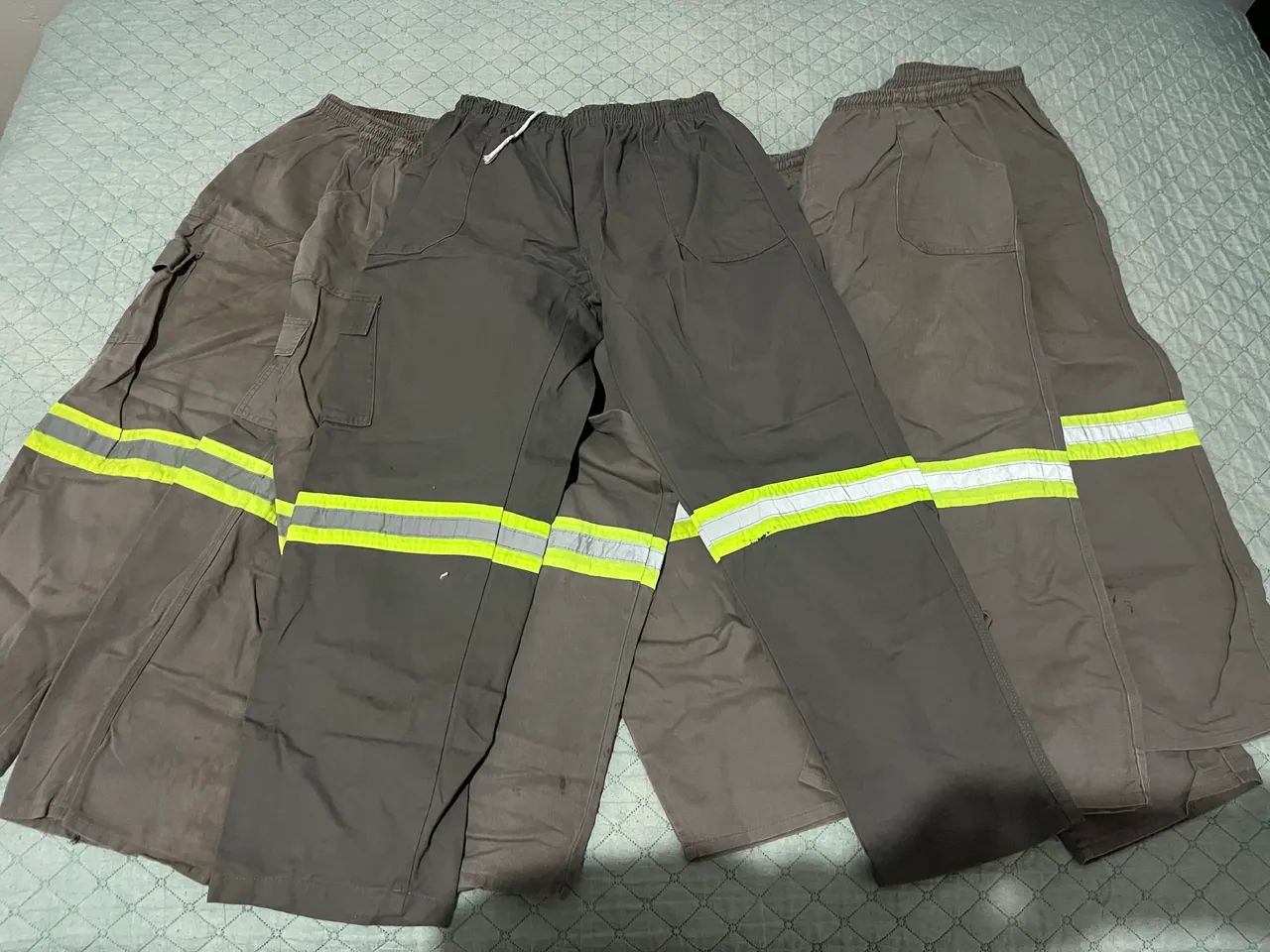 7 Men's Pants GG