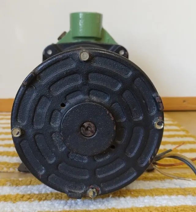 Bomba Centrifuga Schneider Bc-91s 1Cv //// Trifásica //// Frequência 60Hz //// Novíssima!! - Foto 4