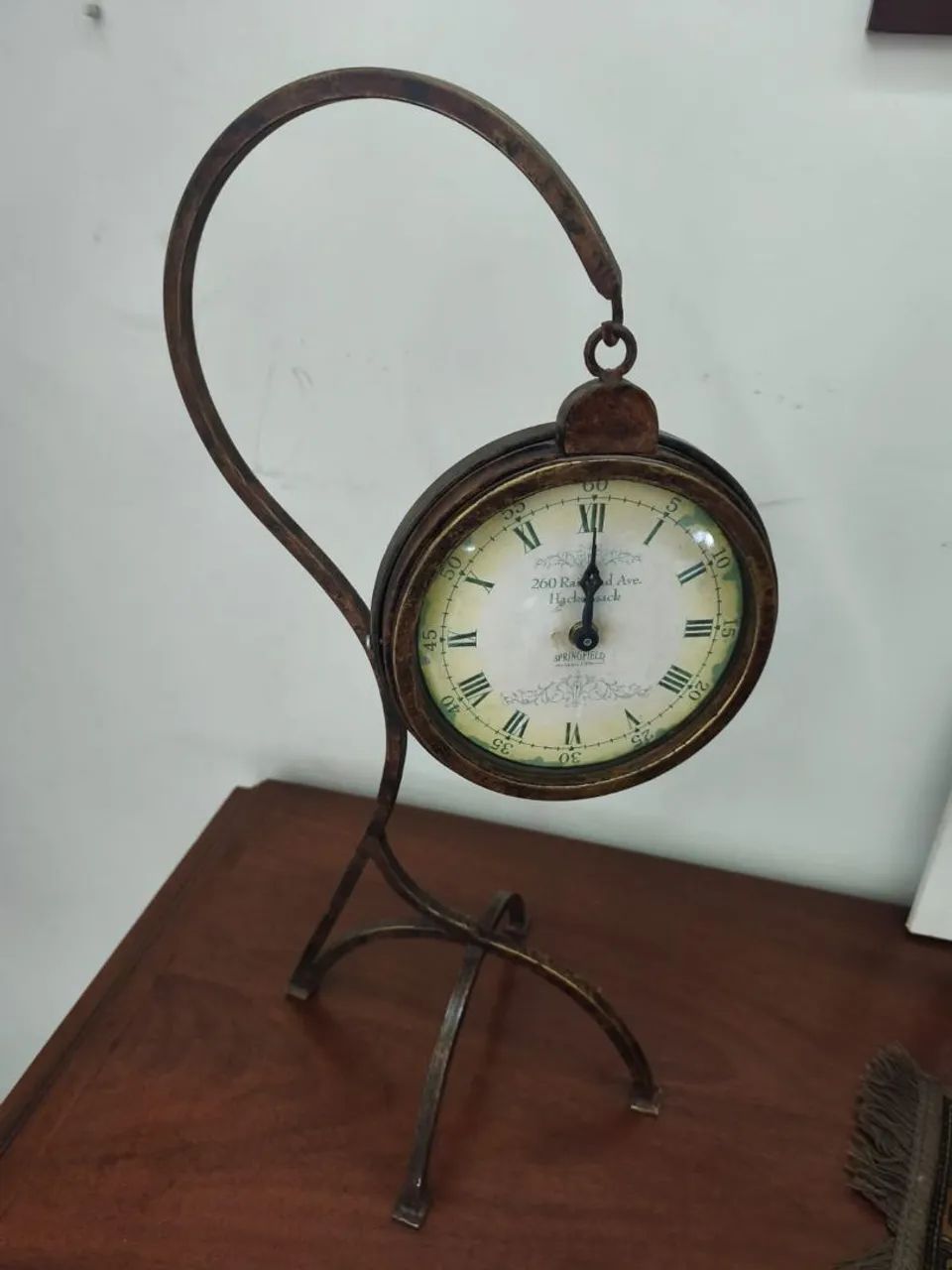 Relógio de Mesa Decorativo Estilo Vintage - Foto 2