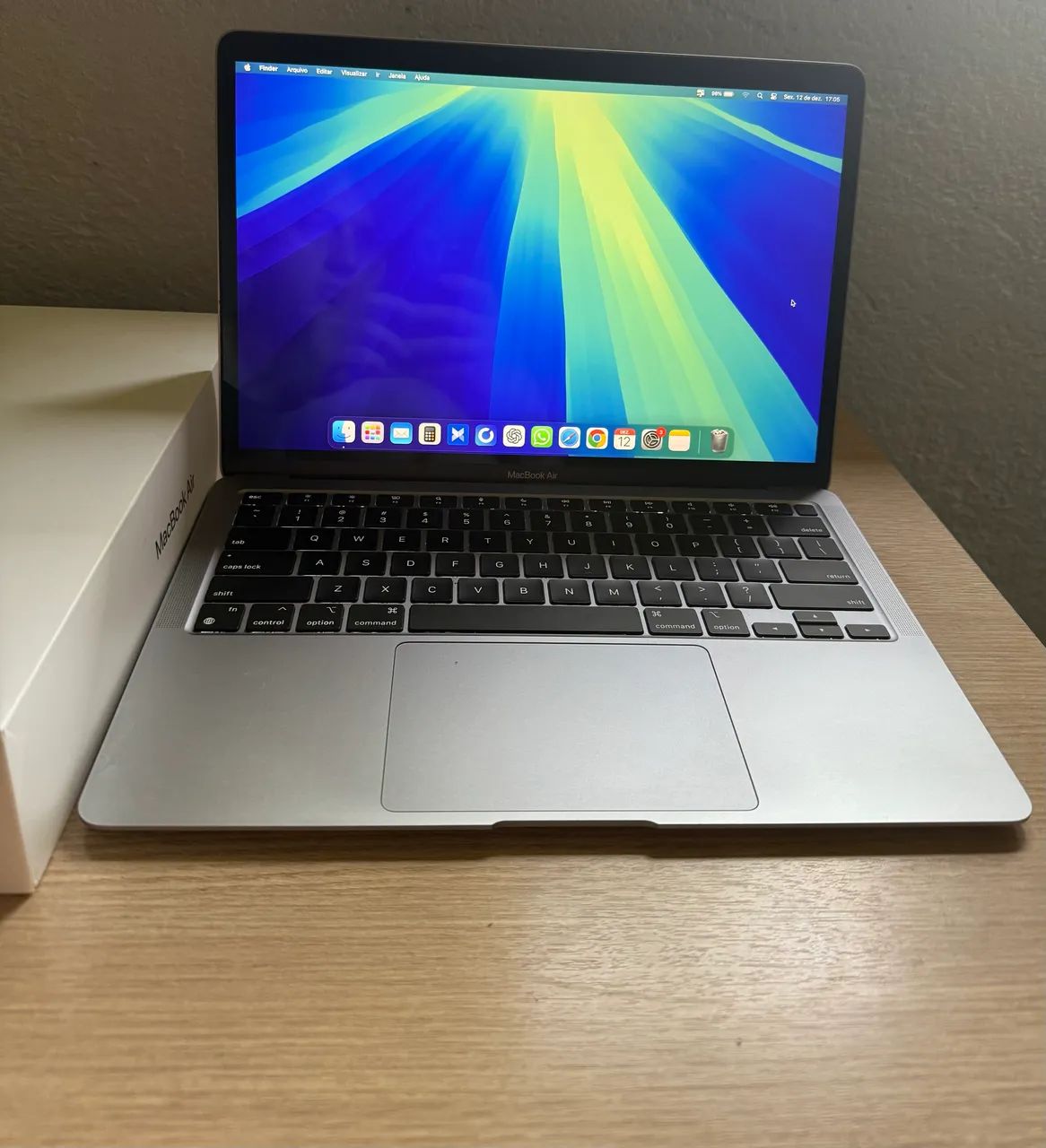 Apple MacBook M1シルバー Notebook Apple MacBook Air M1 / Memória 8GB / SSD 256GB / 13.3