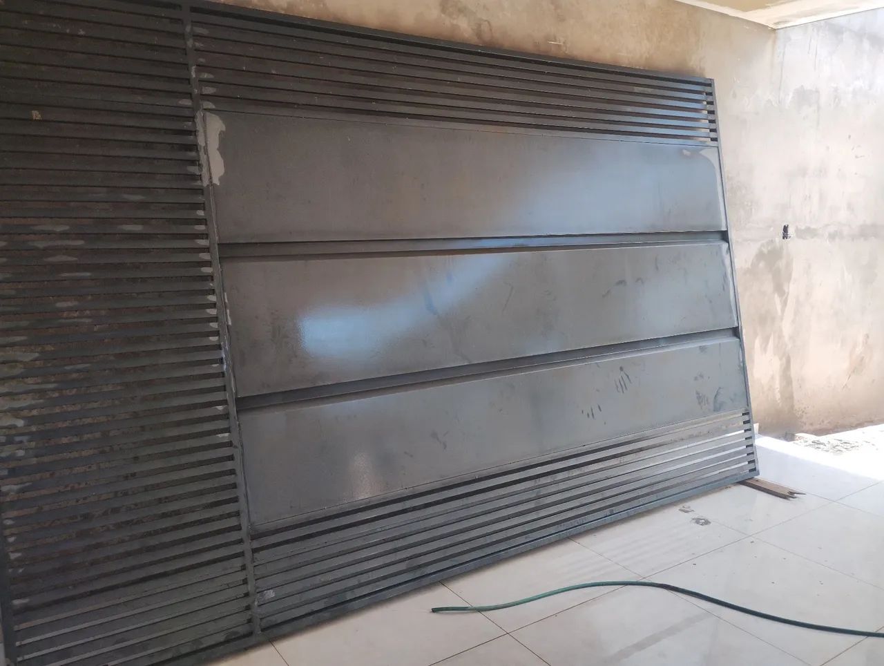 folha de portão de ferro medindo 4,10 metros - Foto 4