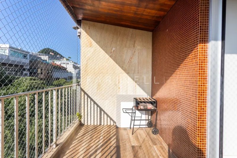 Lindo apartamento com varanda em rua tranquila e arborizada de Ipanema. - Foto 5