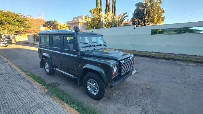Land Rover Defender DEFENDER 110 2.4 122CV T.DIESEL 2007