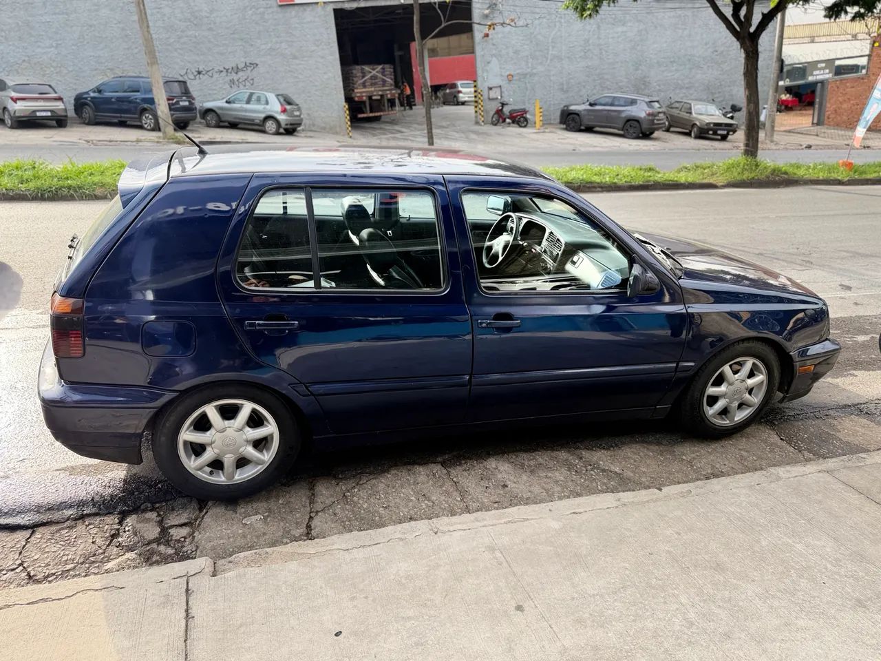 Volkswagen Golf GLX 2.0 4P 1998